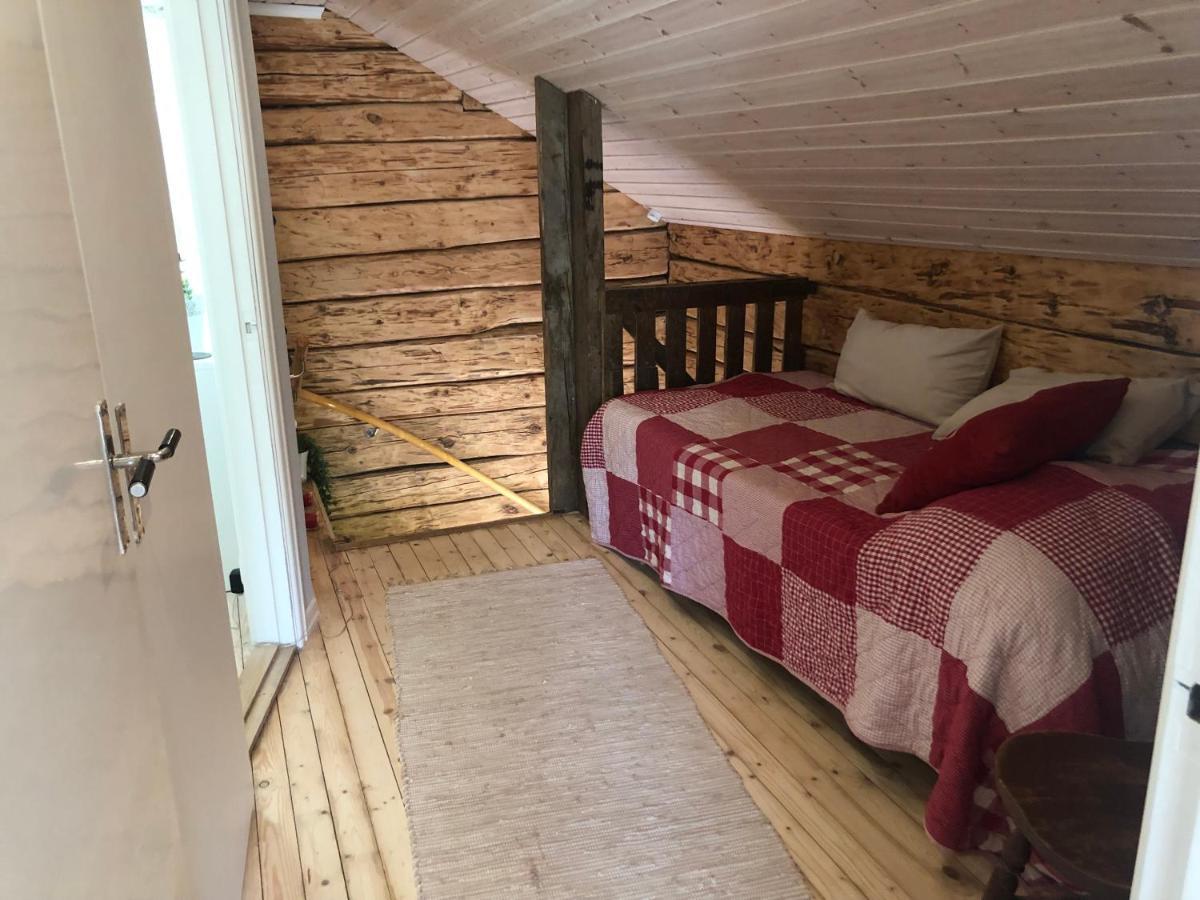Mysig Lantlig Stuga, Nycklaroer Korsberga Extérieur photo