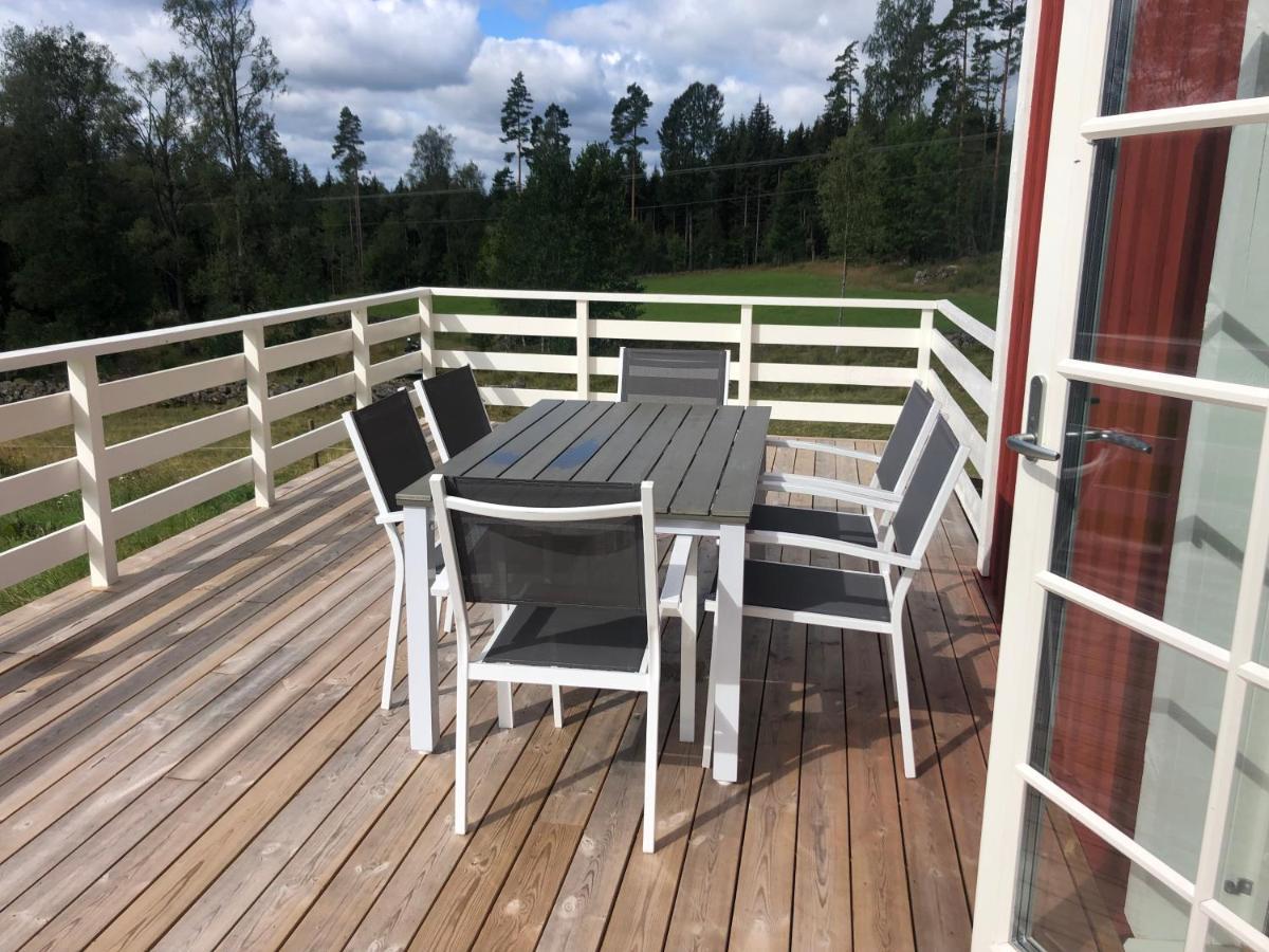 Mysig Lantlig Stuga, Nycklaroer Korsberga Extérieur photo